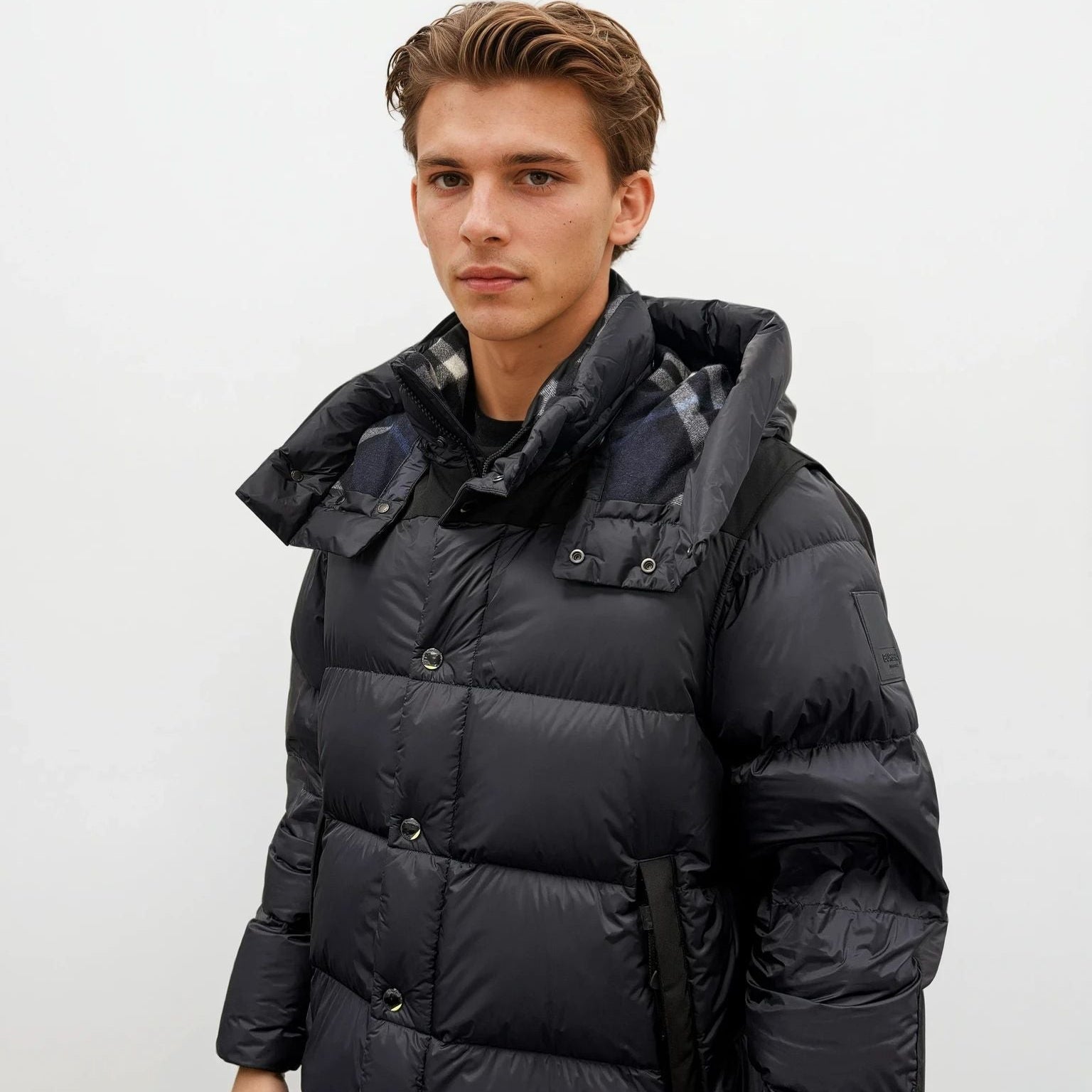 Burberry 'Leeds' Detachable Sleeve Hooded Down Jacket Navy