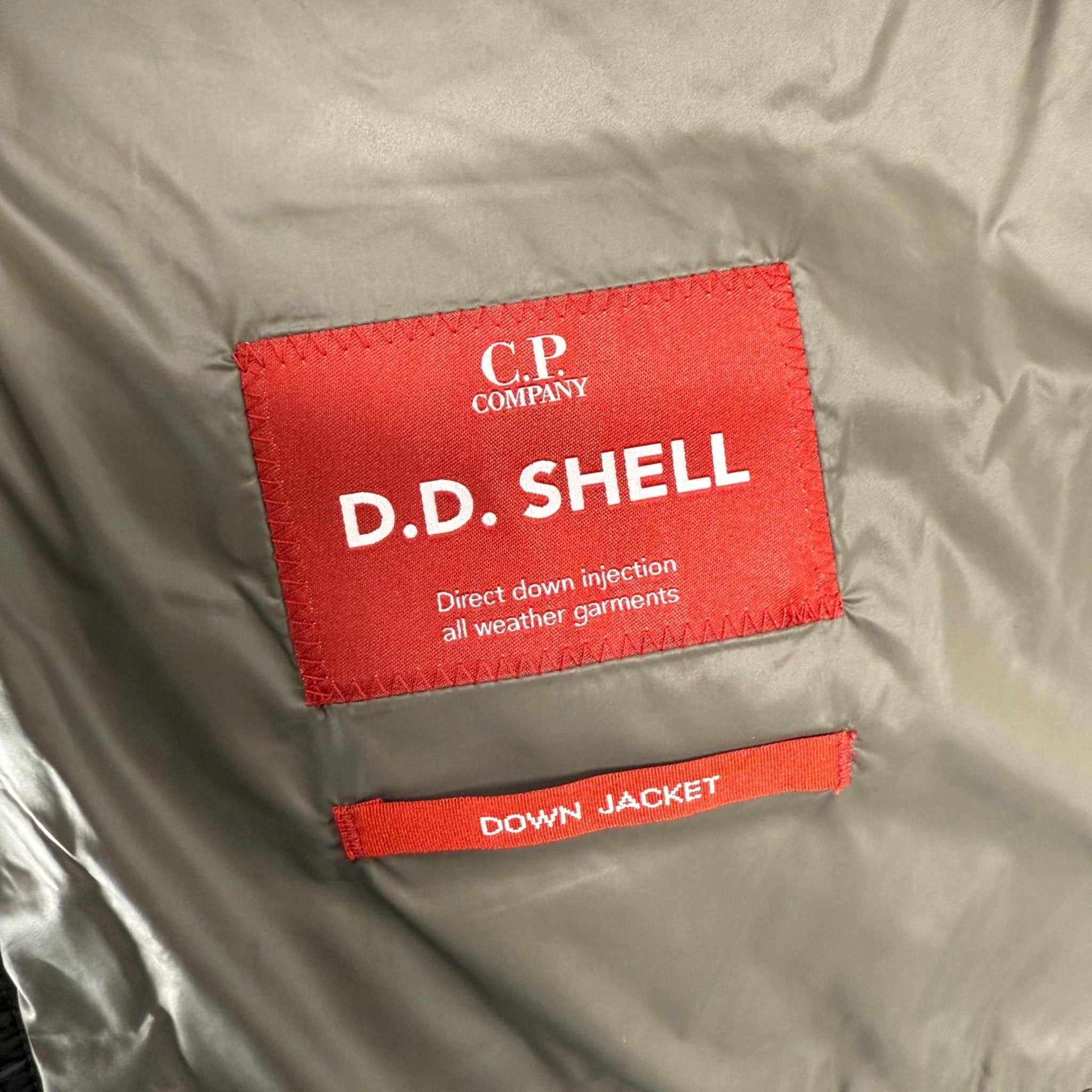 CP Company D.D. Shell Lightweight Lens Gilet Dark Green