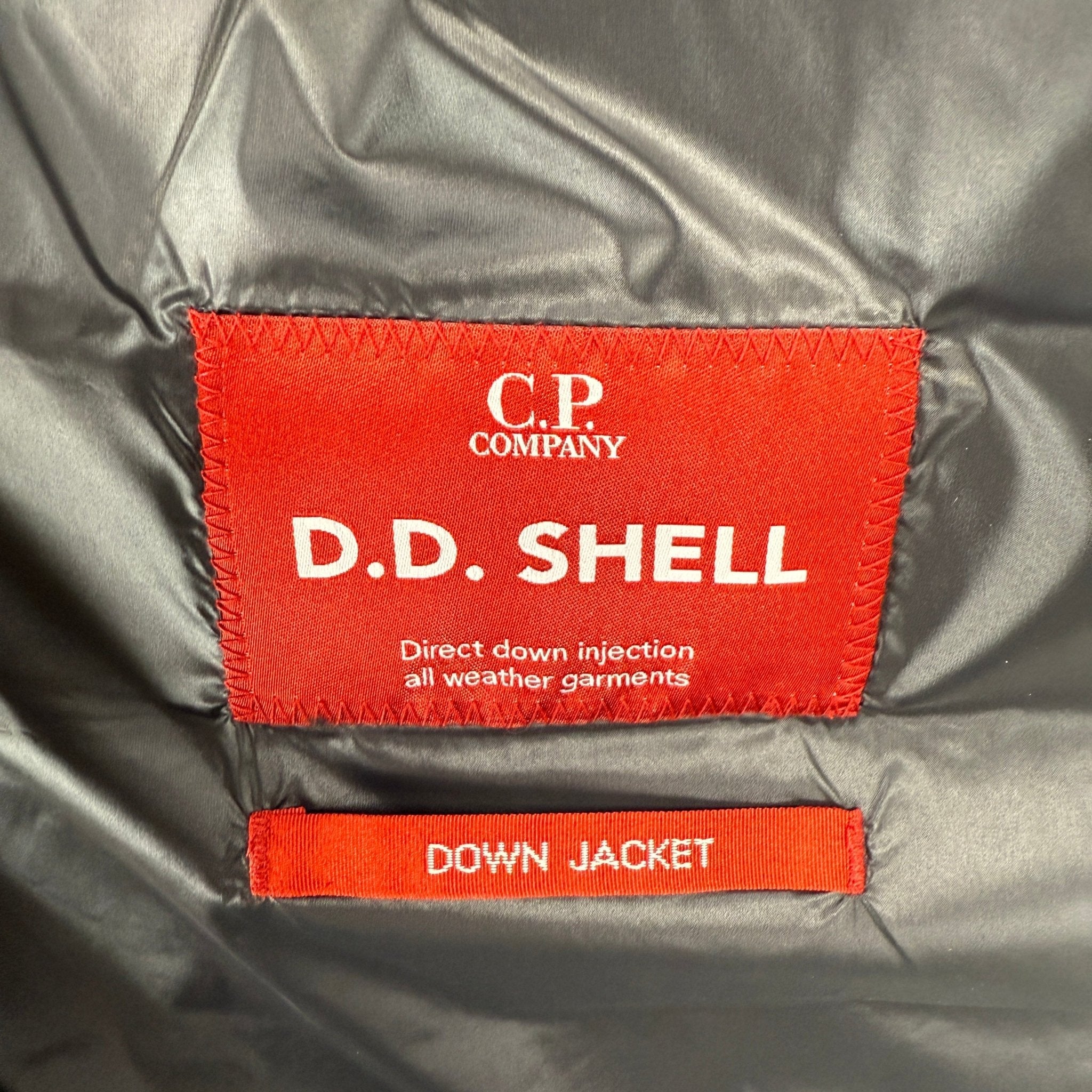CP Company D.D. Padded Goggle Down Jacket Black