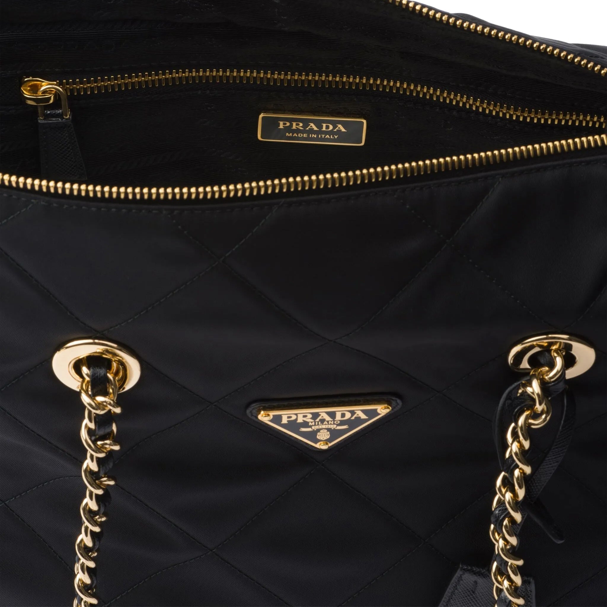 Prada Large Recycled Nylon Totebag in Nero
